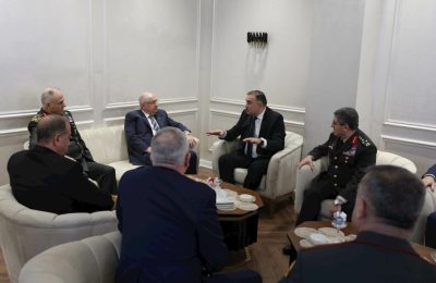 Millî Savunma Bakanı Yaşar Güler ve Komutanlar Taziye Ziyareti Yaptı