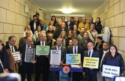 Aktivistlerin Zaferi: İklim Kanunu Geri Çekildi