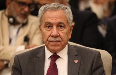 Arınç: Demirtaş, Erdoğan ile görüşüp, ‘Size karşı kin gütmüyorum’ demek istiyor