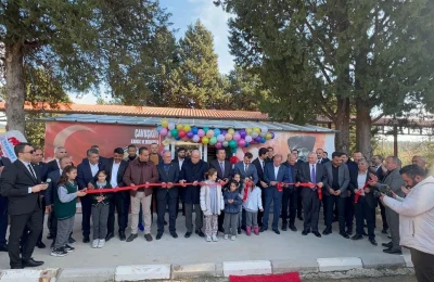 Çavuşköy İlkokulu ve Ortaokulu’na anlamlı kütüphane