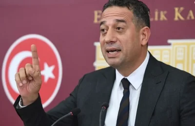 Ali Mahir Başarır ile Gazeteci Zihni Çakır arasında rezil diyalog