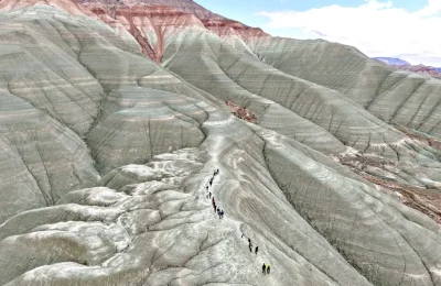 10 milyon yıl önce oluştu. Her mevsim ziyaretçi ağırlıyor