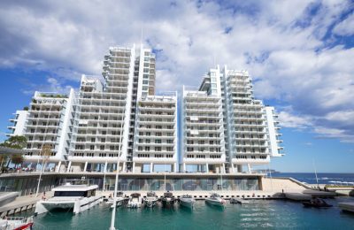 Monaco’da Rekor Satış: Ukrayna’nın En Zengini Tarihe Geçti