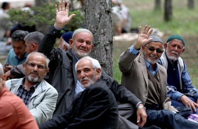 Türkiye yaşlanan bir topluma mı dönüşüyor? Genç nüfus eriyor!