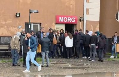 Diyarbakır’da ağaca yıldırım isabet etti: 2 ölü, 1 yaralı