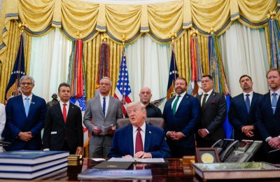 Trump: İran bize şantaj yapamaz