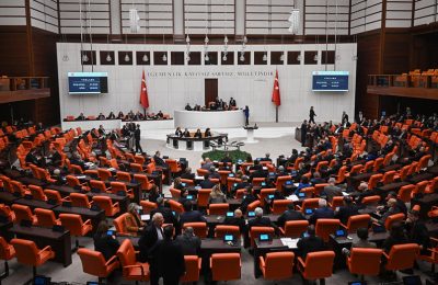 TBMM okul saldırılarını araştıracak. Partilerin ortak tavrıyla araştırma komisyonu kurulacak