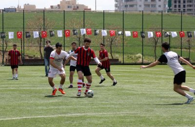 19 mayıs ödüllü gençlik futbol turnuvası başlıyor