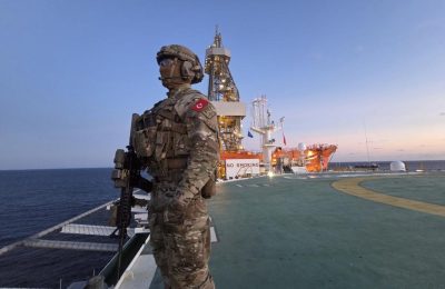 MSB’den Çağrı Bey paylaşımı. “Sondaj gemilerimize tam koruma sağlanıyor”