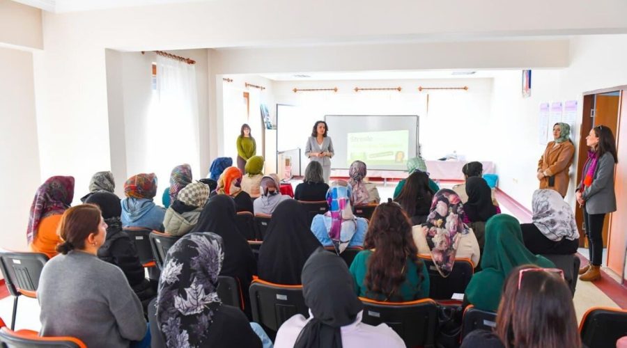 Altındağlı Kadınlar Stres ve Şiddetle Mücadeleyi Öğreniyor