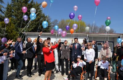 Otizm Farkındalık Ayı’na renkli etkinlik