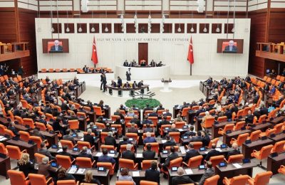 TBMM’den Doğum İzni ve Koruyucu Aile Düzenlemesi