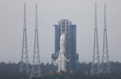 Çin, yeni teknoloji uydusunu uzaya fırlattı