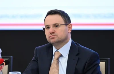 Okul saldırıları sonrası bakanlık düğmeye bastı: Aileler de sorumlu olacak