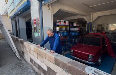 Mülk Sahibi Kavgasında İnanılmaz Yöntem: Dükkanın Önüne Duvar Örüldü