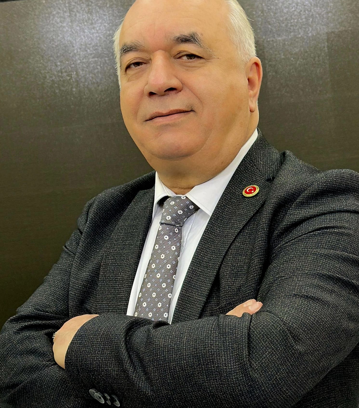İSMET TAŞ