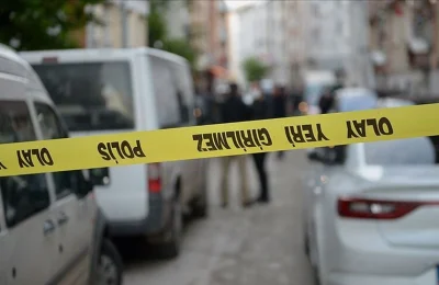 Ankara’da feci iş kazası: Üst geçitten düşüp araba altında kalan kişi hayatını kaybetti